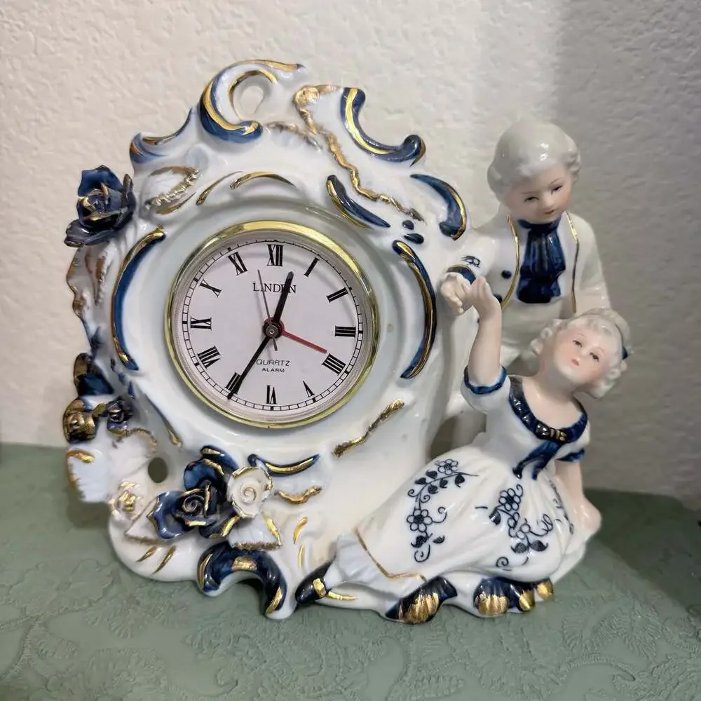 Linden Quartz Porcelain Figural Mantel Clock with Dancing Couple Works